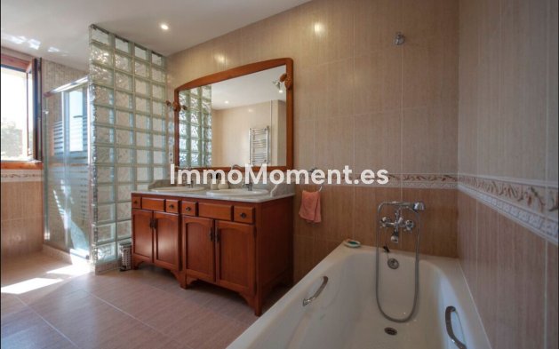 Reventa - Villa - Marbella - Sierra Blanca