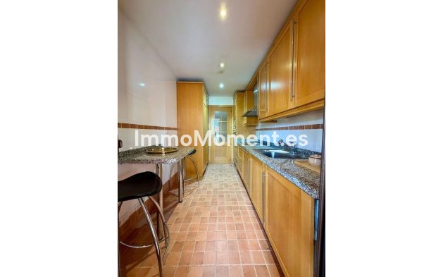 Reventa - Apartamento - Estepona  - Estepona Centro