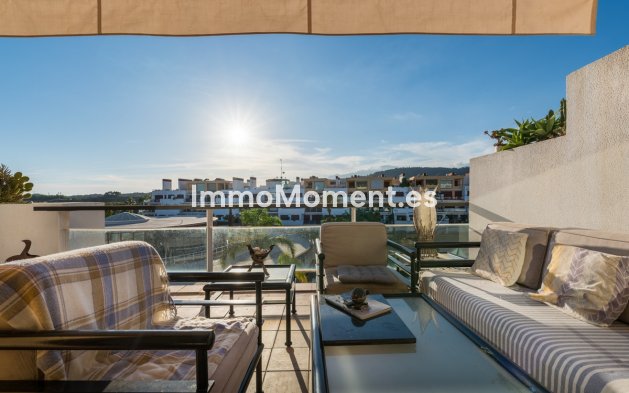 Revente - Appartement - Estepona  - Estepona Centro