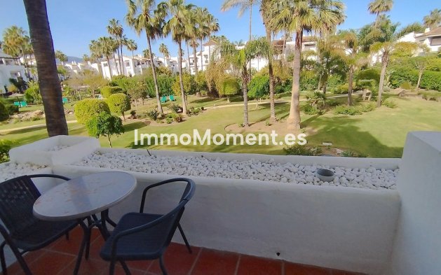 Wiederverkauf - Wohnung - Estepona  - Costalita
