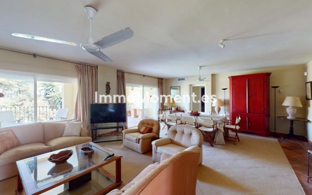 Reventa - Apartamento - Marbella - Guadalmina Alta