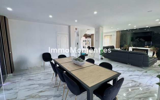 Revente - Villa - Intérieur                       - Alhaurín de la Torre