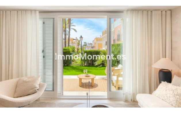 Resale - Townhouse - Marbella - Marbella Centro
