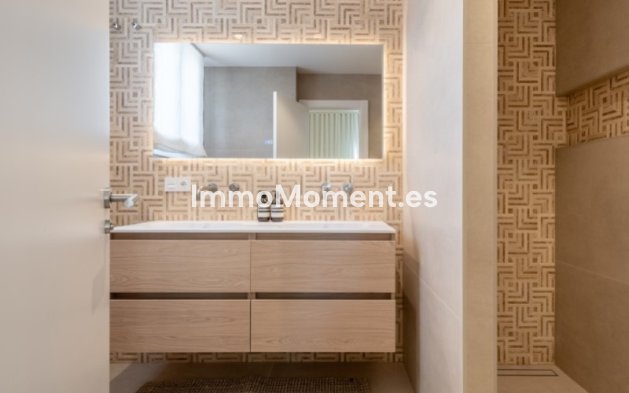 Resale - Townhouse - Marbella - Marbella Centro