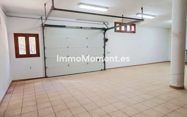 Reventa - Villa - Estepona  - Estepona Centro