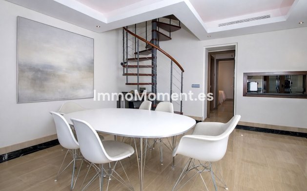 Reventa - Apartamento - Estepona  - Estepona Centro