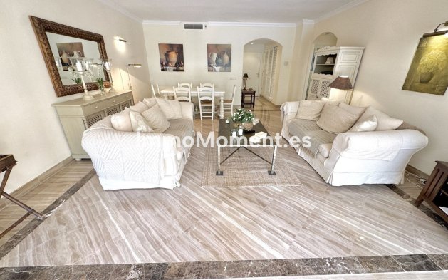 Reventa - Apartamento - Marbella - Elviria