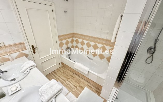 Reventa - Apartamento - Marbella - Elviria