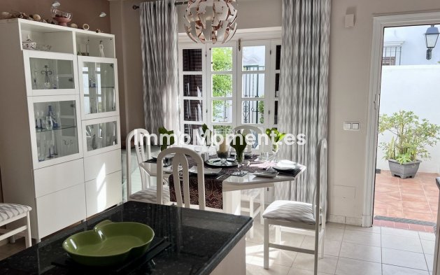 Revente - Maison mitoyenne - Estepona  - New Golden Mile