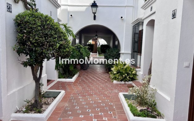 Revente - Maison mitoyenne - Estepona  - New Golden Mile