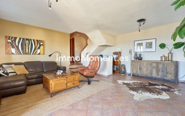 Reventa - Villa - Casares - Casares Centro