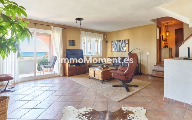 Reventa - Villa - Casares - Casares Centro