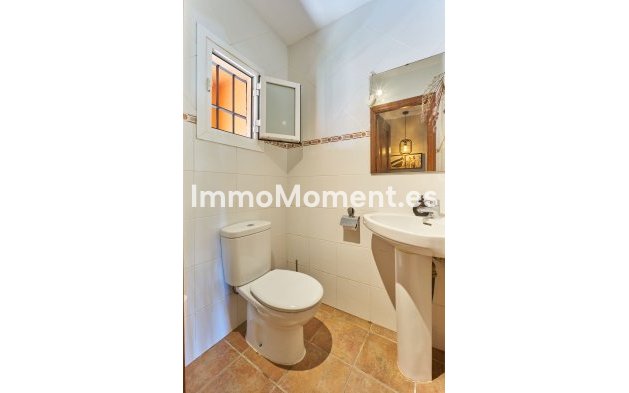 Reventa - Villa - Casares - Casares Centro