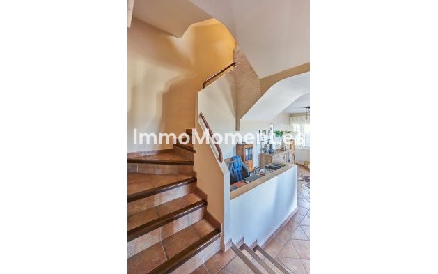 Reventa - Villa - Casares - Casares Centro