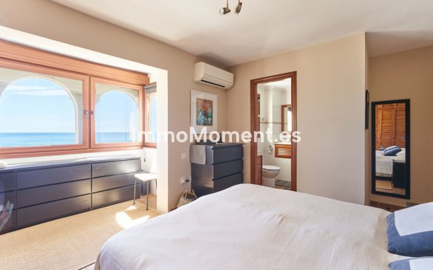 Reventa - Villa - Casares - Casares Centro