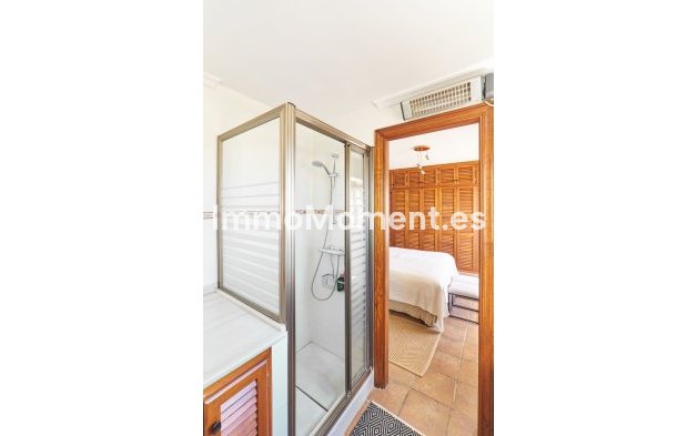 Reventa - Villa - Casares - Casares Centro