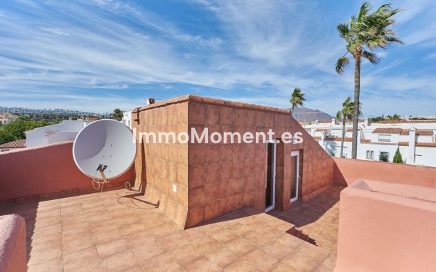 Reventa - Villa - Casares - Casares Centro