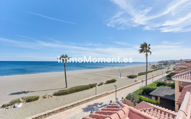 Reventa - Villa - Casares - Casares Centro