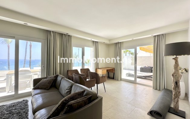 Revente - Appartement - Estepona  - Estepona Centro