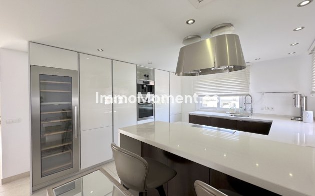 Revente - Appartement - Estepona  - Estepona Centro