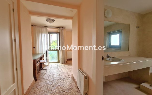 Wiederverkauf - Villa - Sotogrande