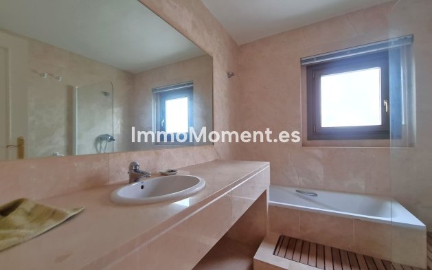 Wiederverkauf - Villa - Sotogrande