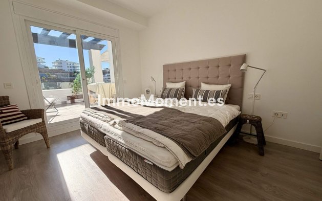 Reventa - Apartamento - Benahavís - Benahavís Centro