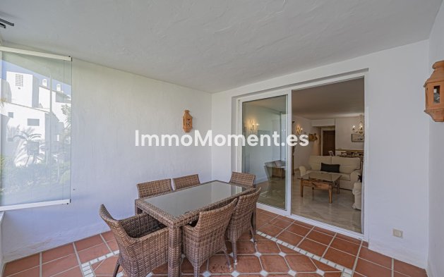 Resale - Apartment - Estepona - Costalita