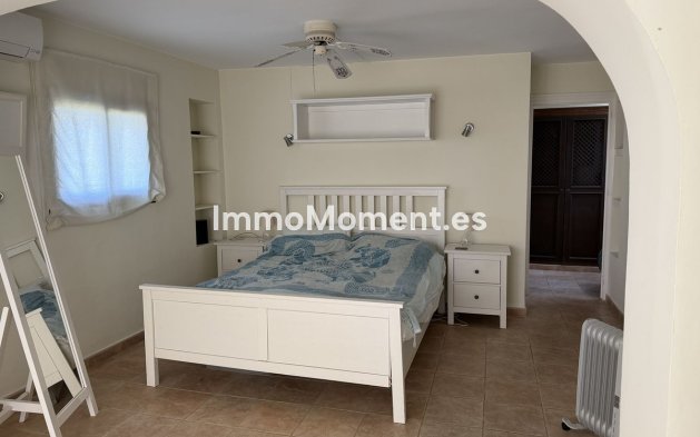 Reventa - Villa - Estepona  - Estepona Centro