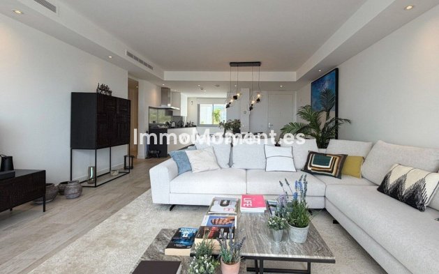 Reventa - Apartamento - Casares - Casares Centro