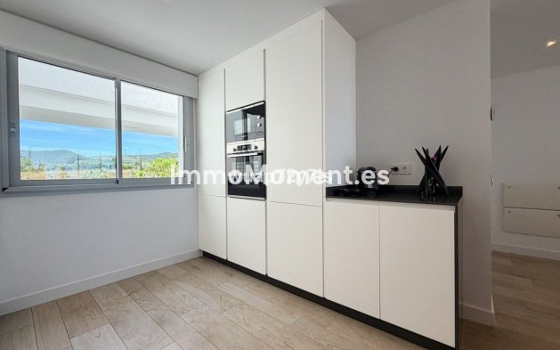 Reventa - Apartamento - Casares - Casares Centro