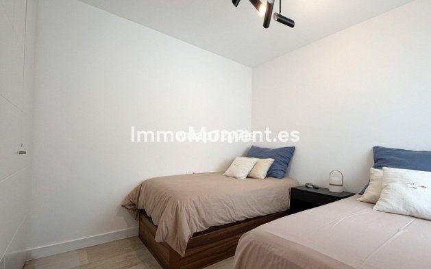 Reventa - Apartamento - Casares - Casares Centro