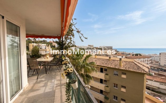 Resale - Apartment - Torremolinos - La Carihuela