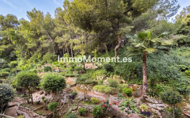 Resale - Apartment - Torremolinos - La Carihuela