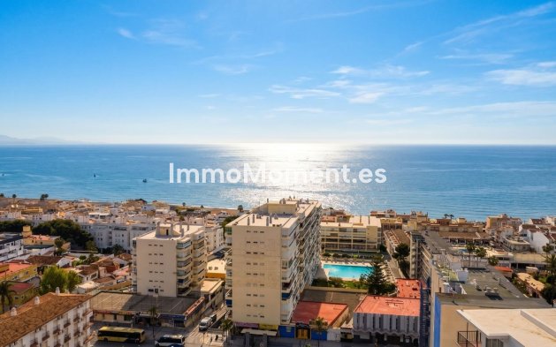Resale - Apartment - Torremolinos - La Carihuela