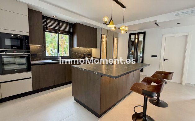 Bestaande woning - Villa - Marbella - Puerto Banús