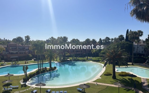 Reventa - Apartamento - Estepona  - Estepona Centro