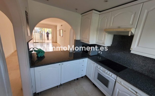 Bestaande woning - Appartement - Estepona  - Estepona Centro