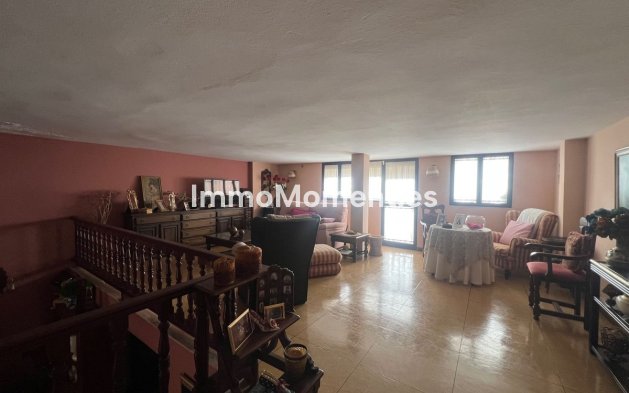 Bestaande woning - Villa - Estepona  - Estepona Centro