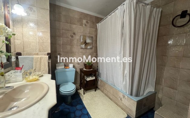Bestaande woning - Villa - Estepona  - Estepona Centro