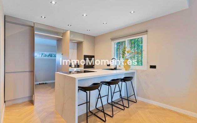 Bestaande woning - Geschakelde woning - Marbella - Guadalmina Baja