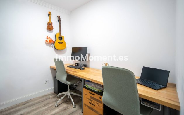 Bestaande woning - Geschakelde woning - Estepona  - Atalaya