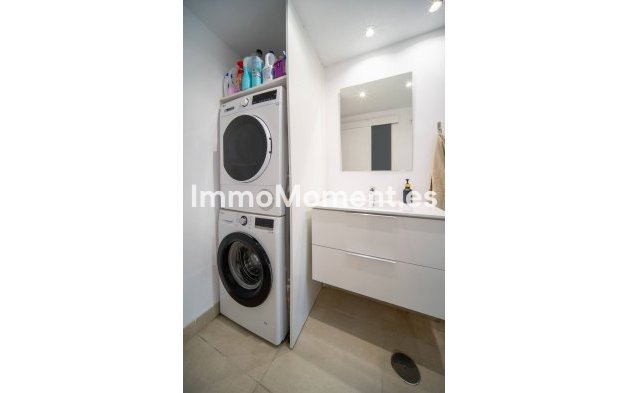 Bestaande woning - Geschakelde woning - Estepona  - Atalaya