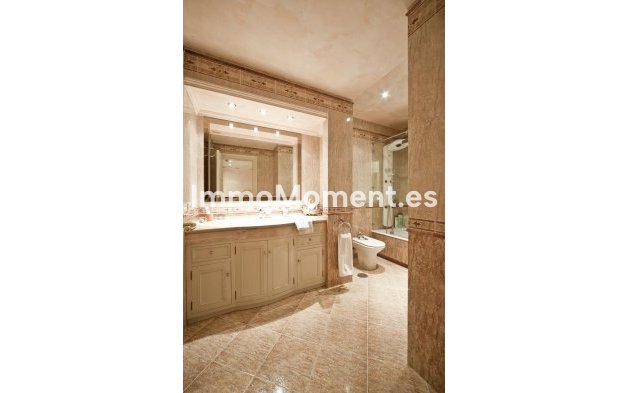 Bestaande woning - Villa - Marbella - Nueva Andalucía