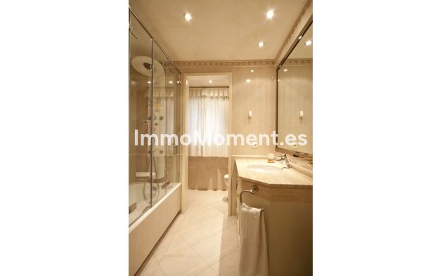 Bestaande woning - Villa - Marbella - Nueva Andalucía