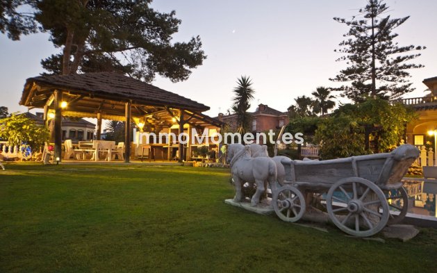 Bestaande woning - Villa - Marbella - Nueva Andalucía