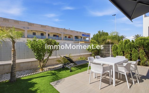 Bestaande woning - Villa - Orihuela - Punta Prima