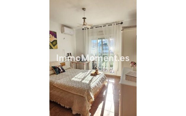 Bestaande woning - Geschakelde woning - Binnenland  - Alhaurín de la Torre