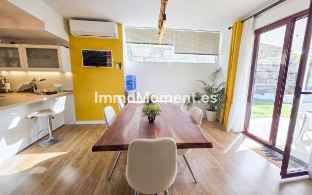 Resale - Villa - Casares - Casares Playa
