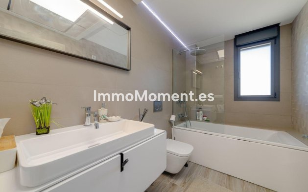 Resale - Villa - Orihuela - Los Balcones